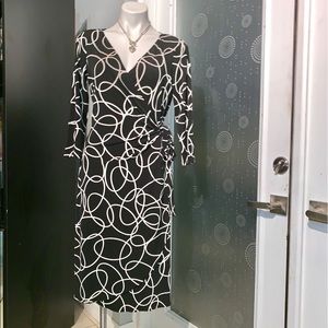Maggy London wrap dress - black and white abstract print